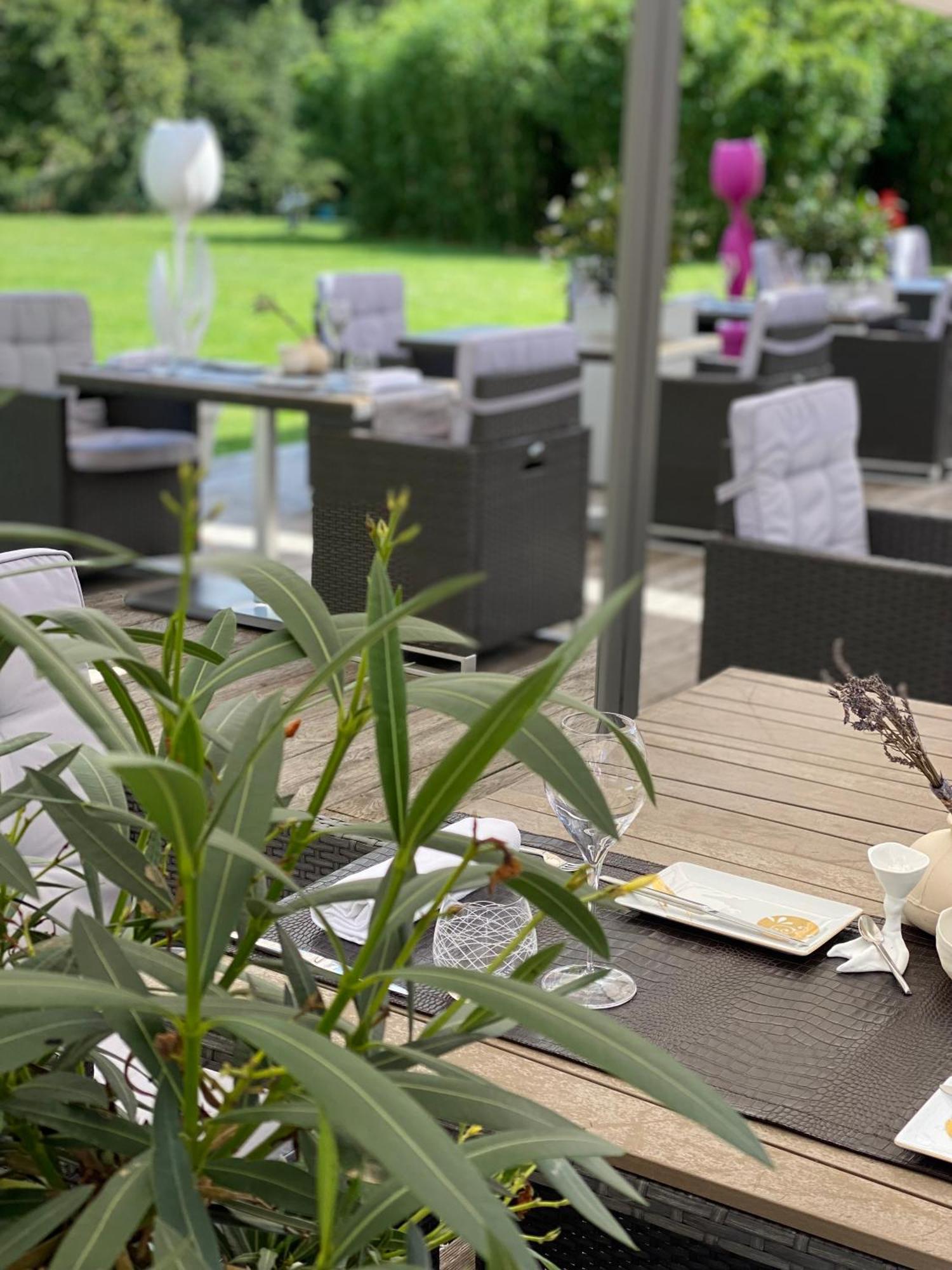 Domaine De Barive Hotel Sainte-Preuve Екстериор снимка