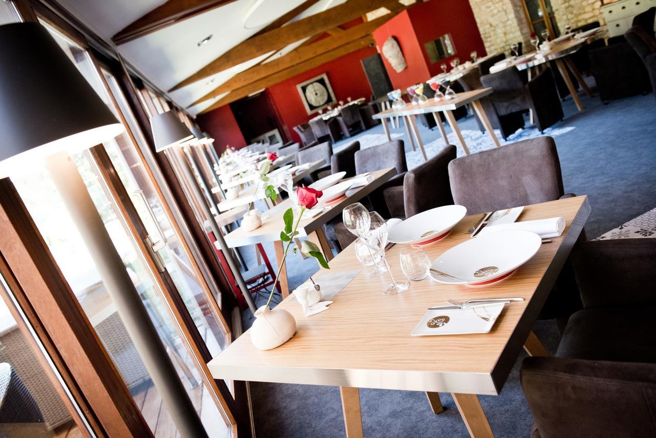 Domaine De Barive Hotel Sainte-Preuve Екстериор снимка